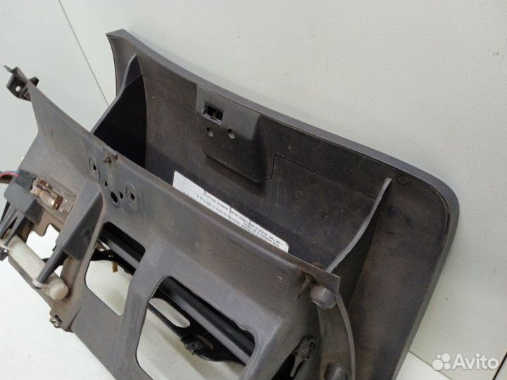 Бардачок Hyundai Elantra 3 XD 2.0 2001