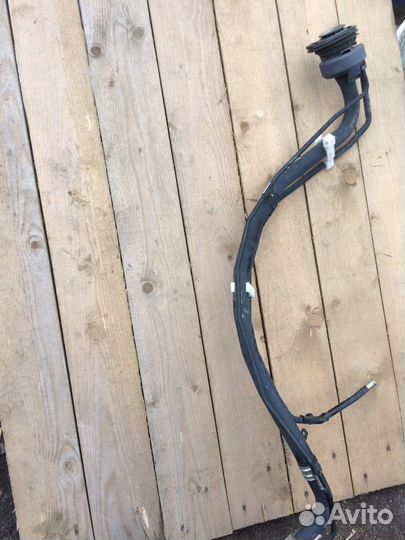 Горловина бензобака toyota rav 4 ca40