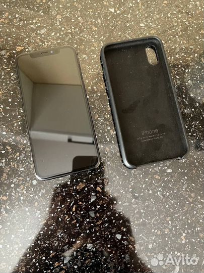 iPhone X, 256 ГБ