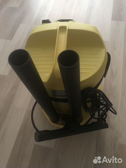 Пылесос строительный Karcher WD 2 без шланга