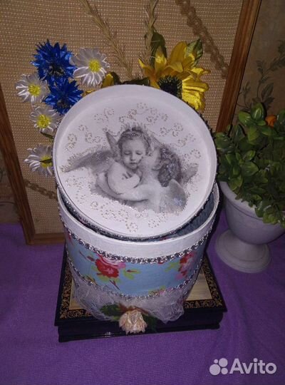 Коробка подарочная