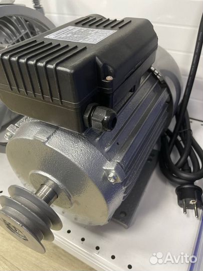 Чугунная головка на компрессор