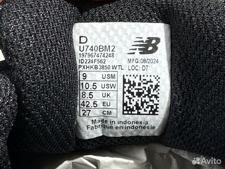 New Balance 740 Black Silver Metallic