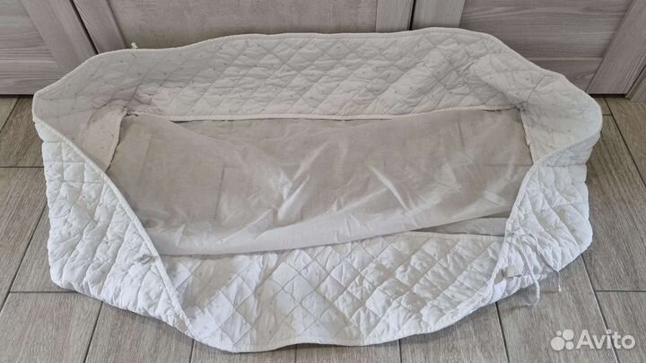 Подушка позиционер и бортики в кроватку