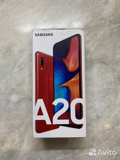 Телефон Samsung a20