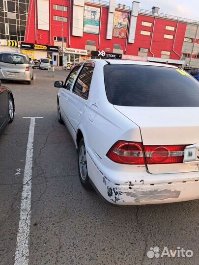 Toyota Vista 2.0 AT, 1999, 310 000 км