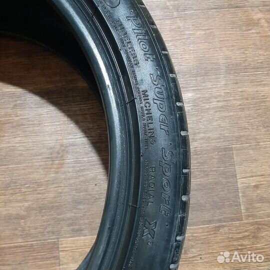 Michelin Pilot Super Sport 245/35 R18