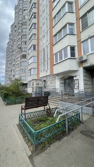 2-к. квартира, 51 м², 9/17 эт.