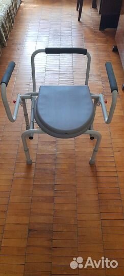 Кресло туалет для инвалидов