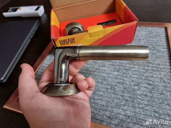 Дверные ручки новые