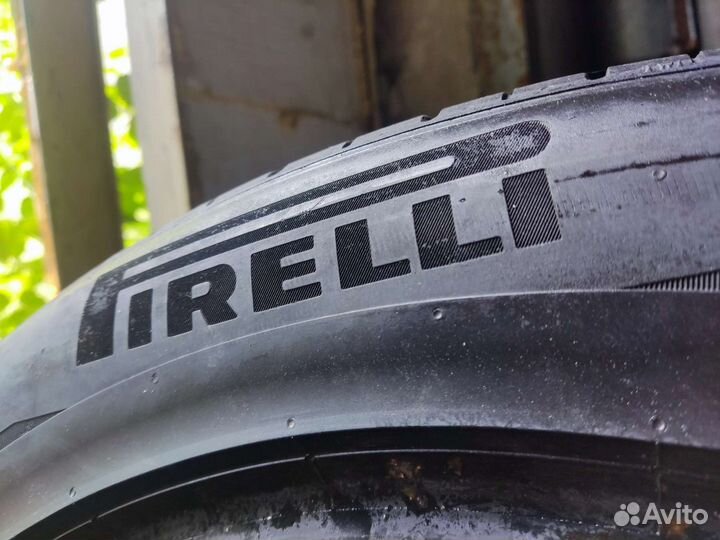 Pirelli P Zero 285/45 R20