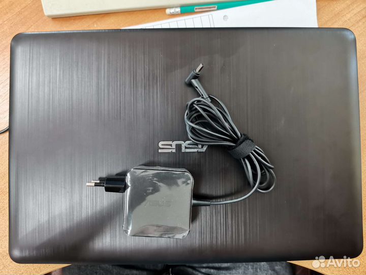 Ноутбук Asus X540S