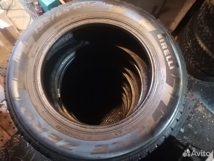 Pirelli Winter Ice Zero 195/65 R15 95T