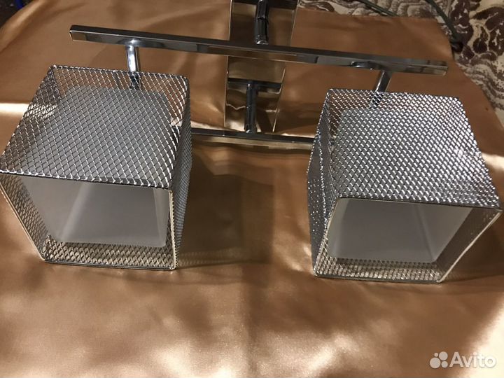 Светильник потолочный