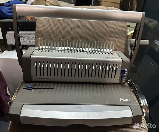 Брошюровщик