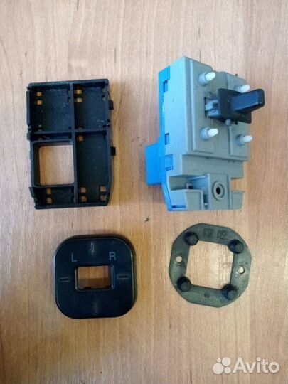 Джойстик регулировки зеркал Hyundai Sonata седан