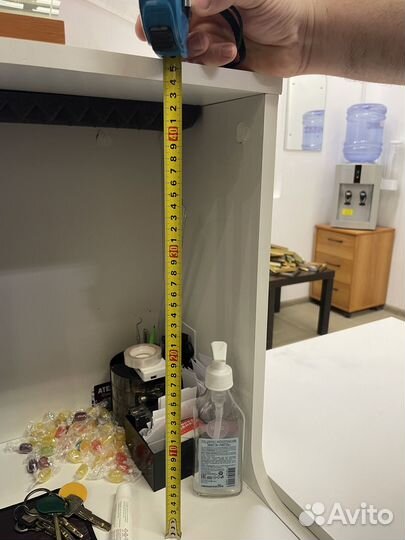 Стойка ресепшн