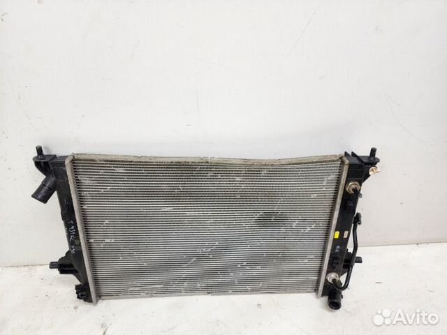 Радиатор охлаждения Kia Cerato 4 2018