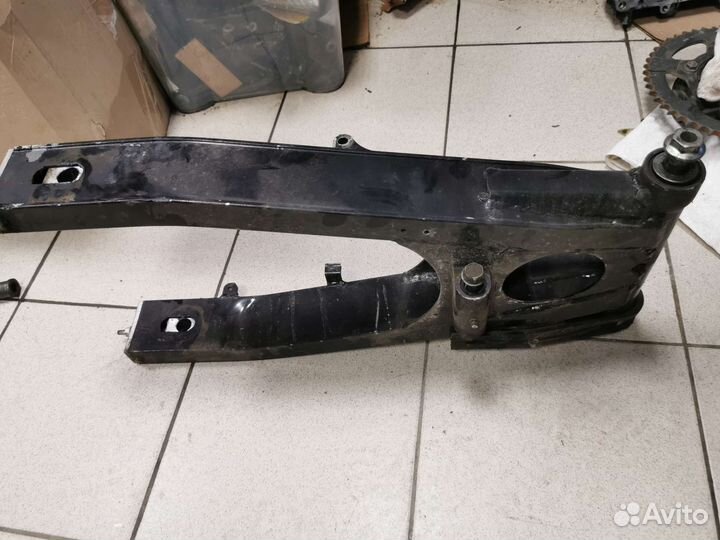 Маятник Kawasaki zzr 400