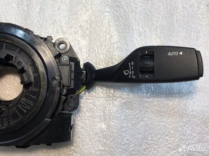 Коммутационный центр в рулевой колонке Bmw 7 G11