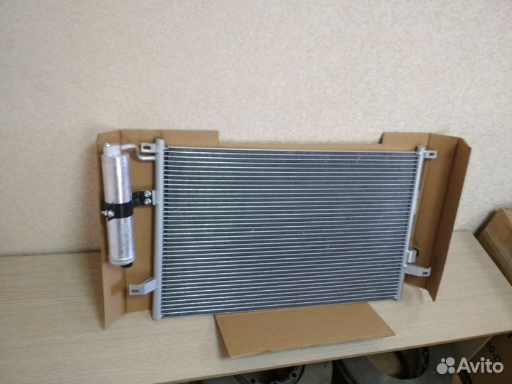 Радиатор кондиционера Chevrolet Lacetti