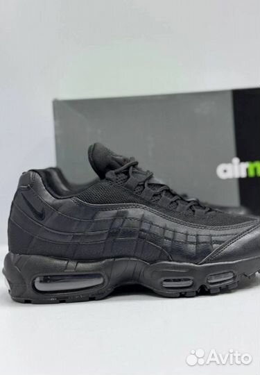 Кроссовки Nike Air Max 95 эргономичные