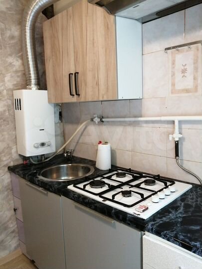 2-к. квартира, 43 м², 1/5 эт.