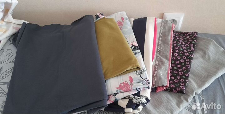 Отрез ткани трикотаж