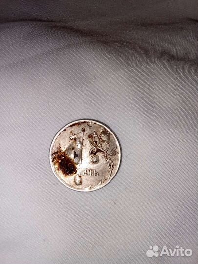 Монета с заводским браком