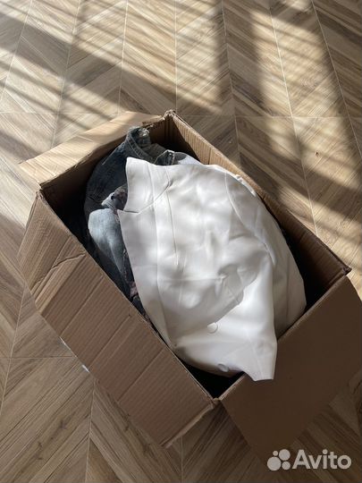 Коробка одежды