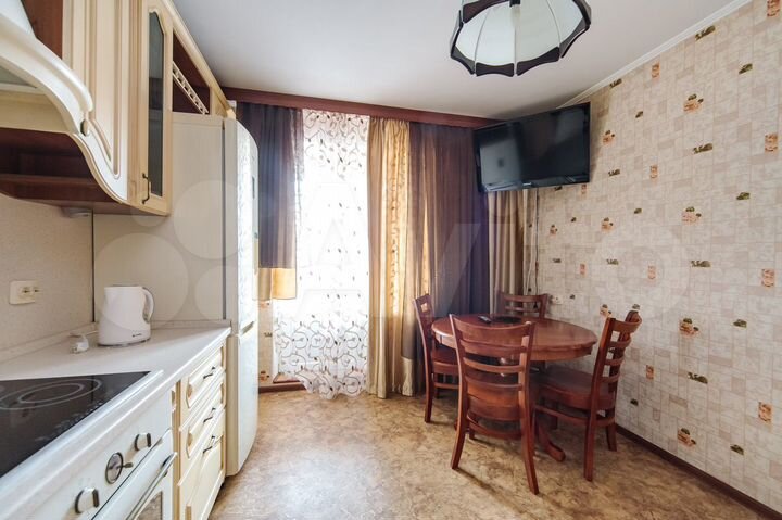 3-к. квартира, 81,6 м², 9/10 эт.