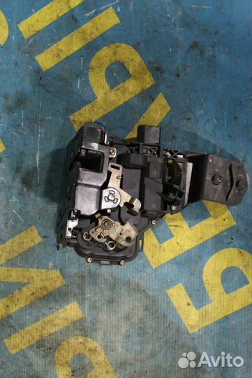 Замок передней правой двери Volkswagen passat b5