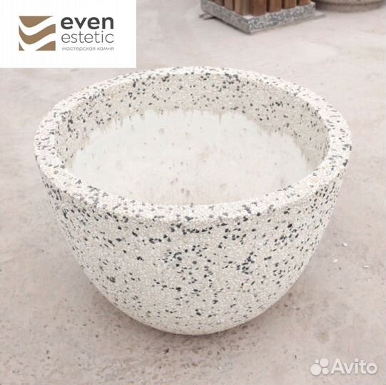 Вазон бетонный Магдалена