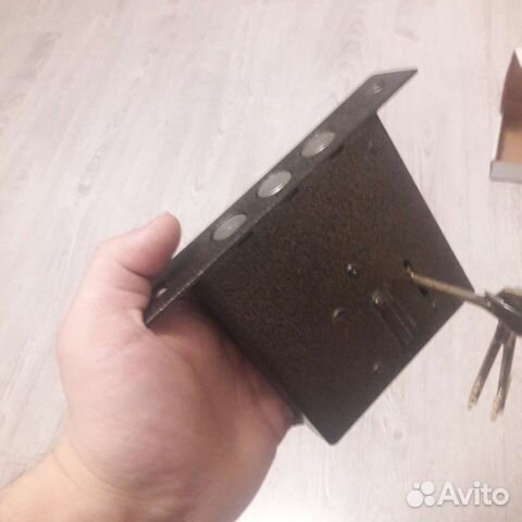 Замок для двери