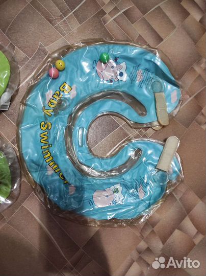 Круг для плавания новорожденных на шею