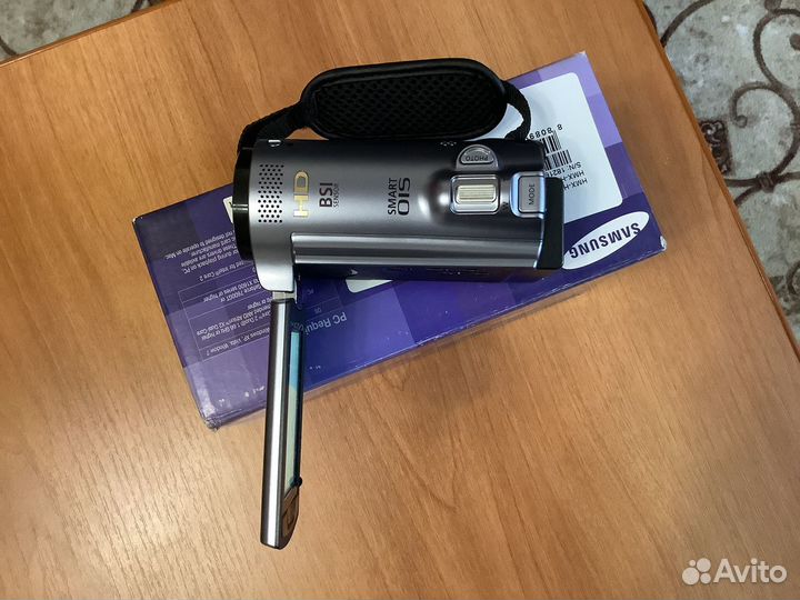 Видеокамера Samsung H 200