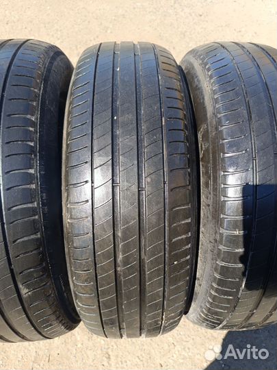 Michelin Primacy 3 215/65 R17