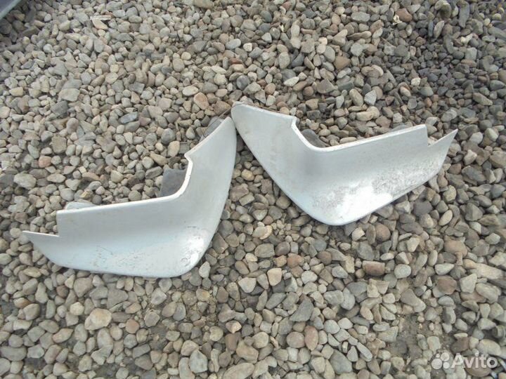 Брызговик задний Honda Inspire UA1 G20A 1995/6