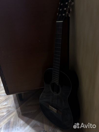 Классическая гитара yamaha c40
