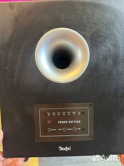 Активный сабвуфер teufel cem 500