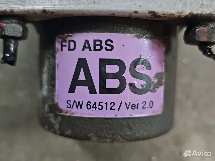 Блок насос ABS Hyundai i30 FD (2007-2012)