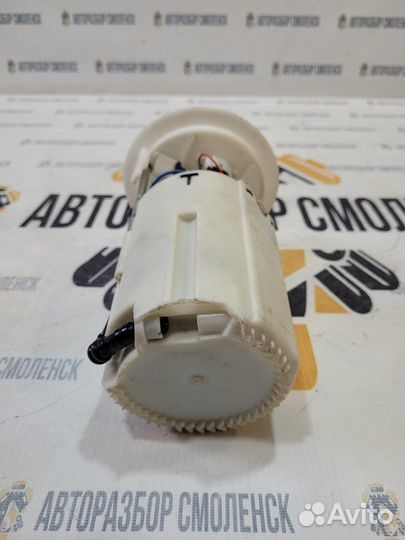 Насос топливный Peugeot 406