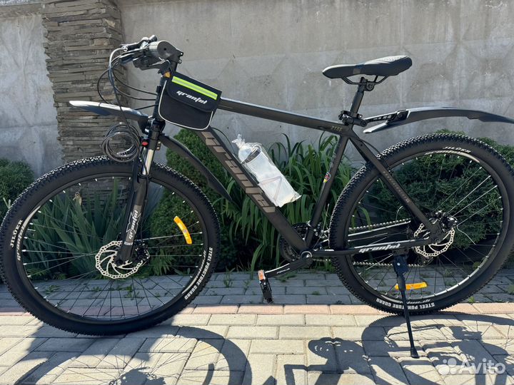 Велосипед 29 антипрокол колеса,21 рама алюминий