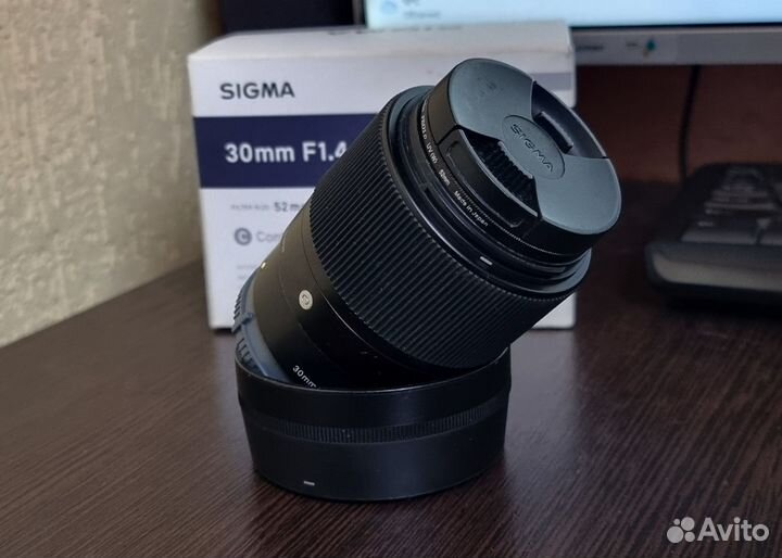 Объектив Sigma 30mm/f1.4 for Sony E