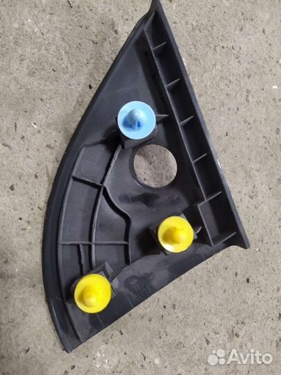 Накладка зеркала наружная L renault sandero 1