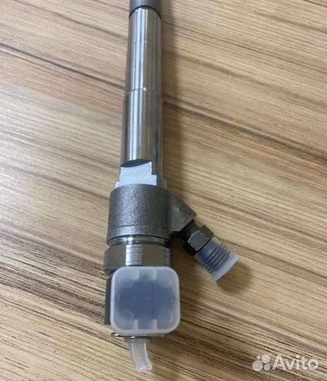 Форсунка топливная Камминз ISF 2.8 Bosch