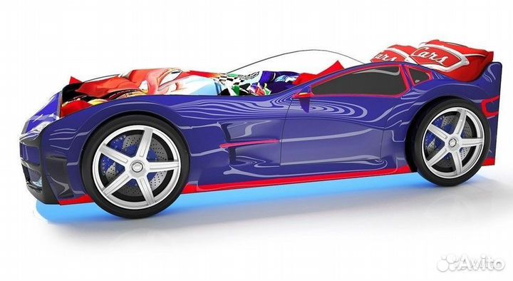 Детская кровать машина