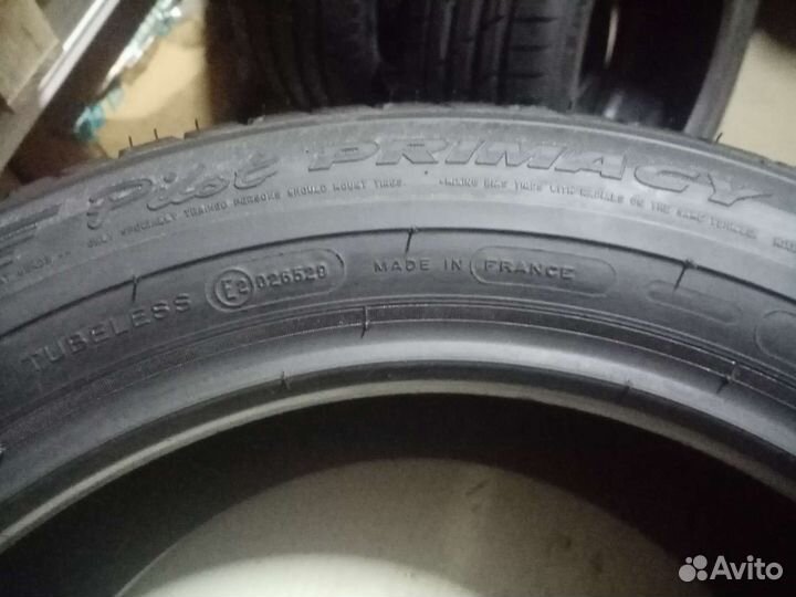 Michelin Pilot Primacy 215/55 R16 93V