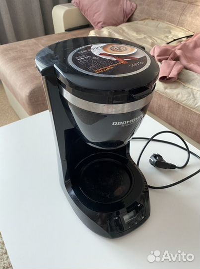 Кофеварка Redmond