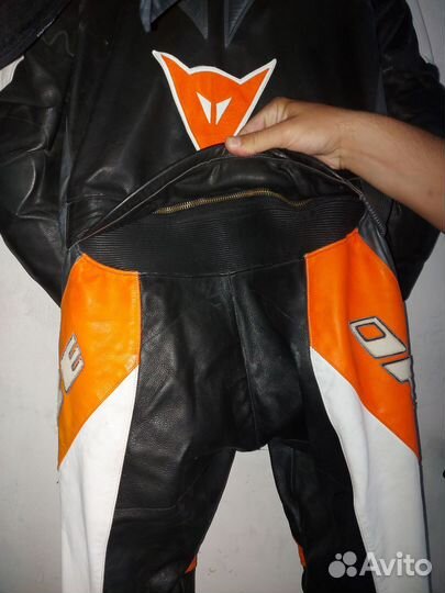 Мотокостюм мужской кожаный Dainese 52р